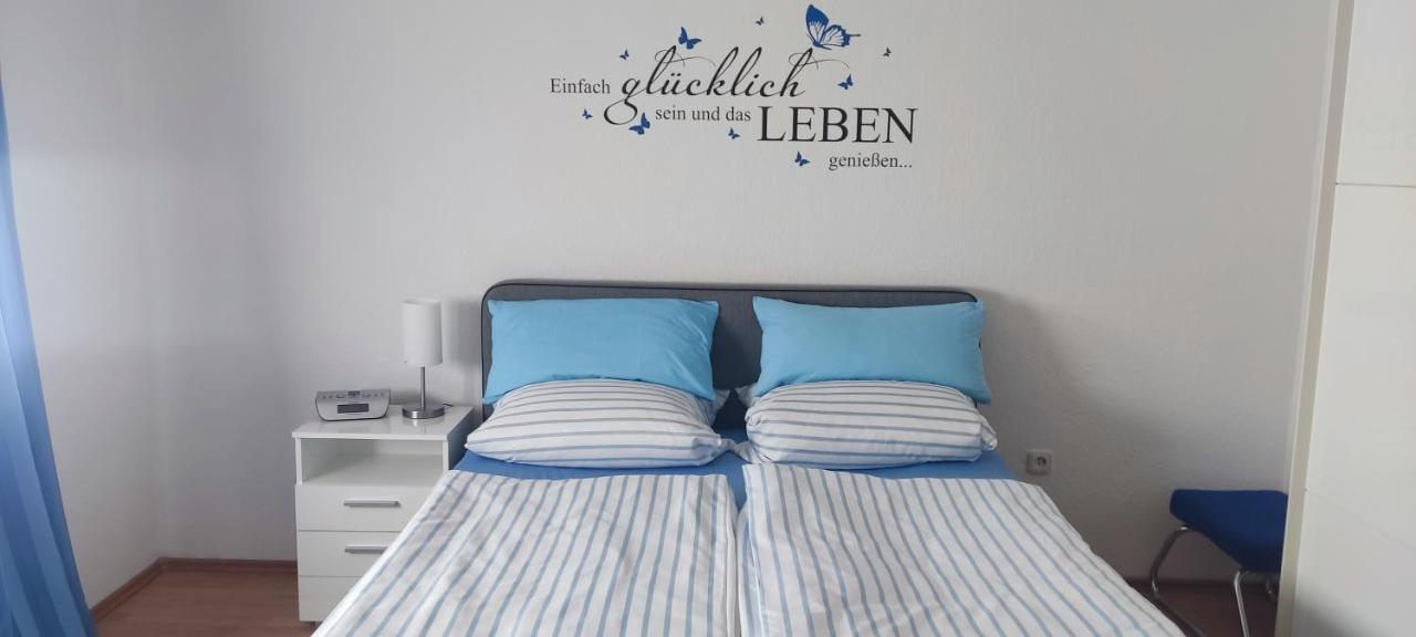 Schoene 3 Zi. Ferienwohnung Vor Den Toren Frankfurt Dreieich Exterior foto